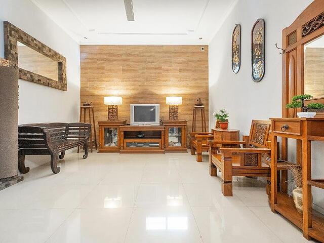 اویو 2995 اوماح سوروواجان هوم استی سیاراح