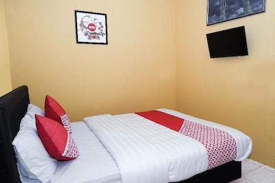 اویو 890 دوی فرچونا گست هاوس