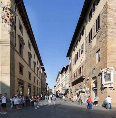 کرتانی پالاس لاکچری بی بی