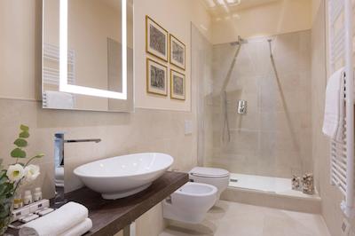 کرتانی پالاس لاکچری بی بی