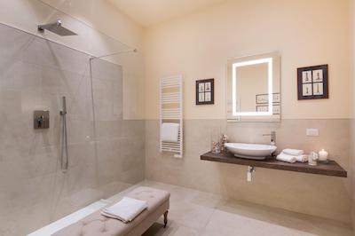 کرتانی پالاس لاکچری بی بی