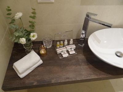 کرتانی پالاس لاکچری بی بی