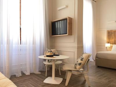 اکو اوربن بی بی