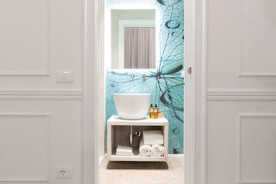 اکو اوربن بی بی