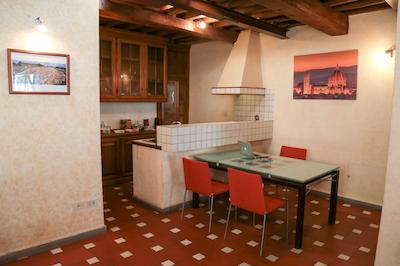 هوم بوتیک سانتا ماریا نوولا