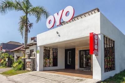 ریفکا انیسا گست هاوس سیاراح