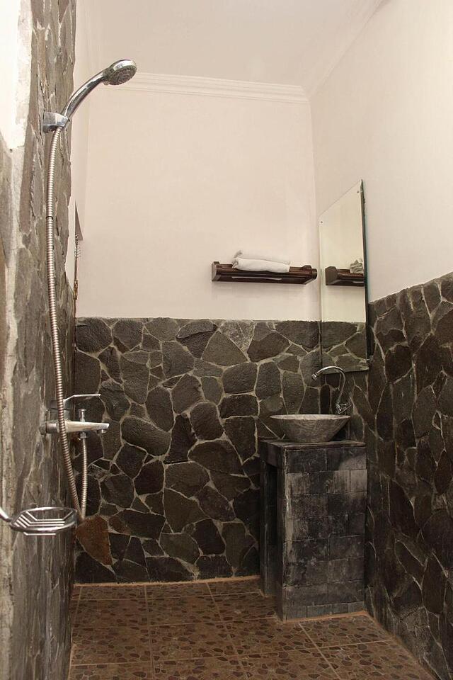 ساگام هویس هتل