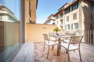 له استنز دگلی آمیدی