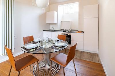 له استنز دگلی آمیدی