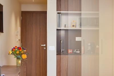 له استنز دگلی آمیدی