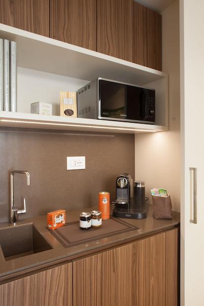 له استنز دگلی آمیدی