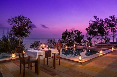 موجا تو د لاکچری کیلاز اند نیچر ریتریت