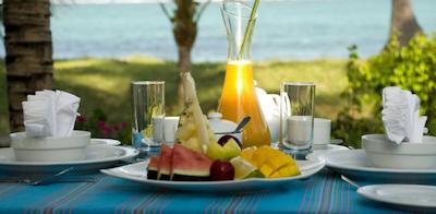 د پالمز زنزیبار آل اینکلاسیو