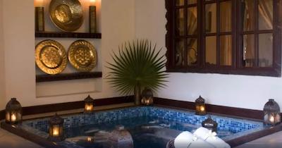 د پالمز زنزیبار آل اینکلاسیو