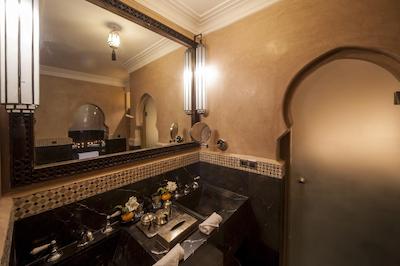 آلماها ماراکچ