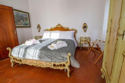 بی بی پالازی