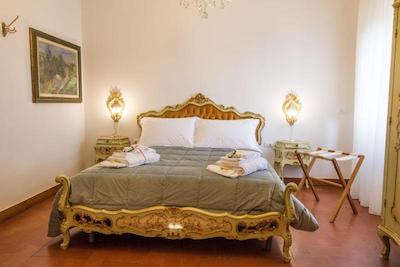 بی بی پالازی