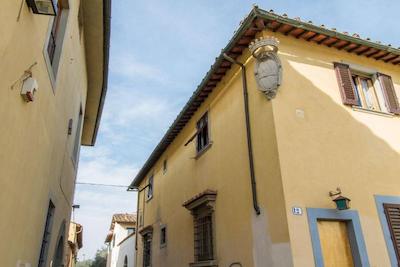 بی بی پالازی