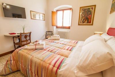 بی بی پالازی