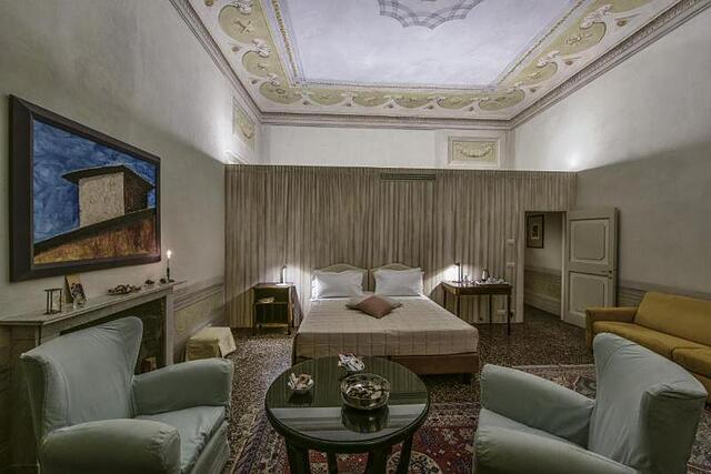 Residenza D’epoca Torre Dei Lari
