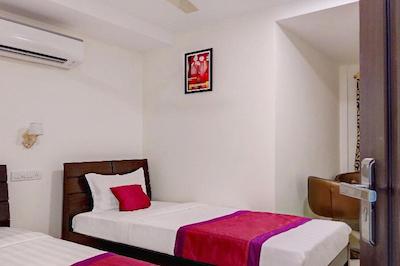 اویو ۱۰۵۹۵ هتل میراث