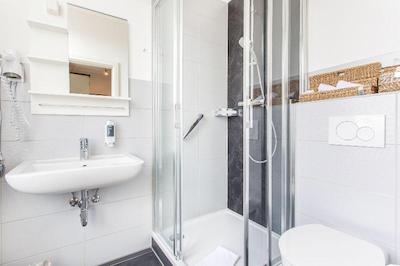 هتل اچتروم گریتسیل