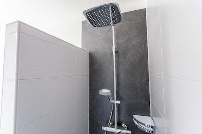 هتل اچتروم گریتسیل