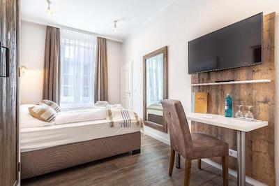 هتل اچتروم گریتسیل