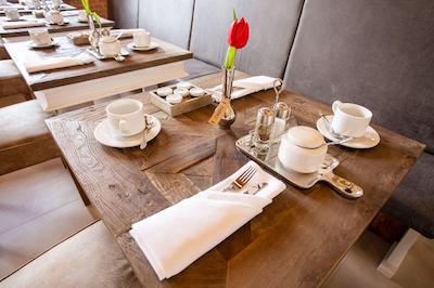 هتل اچتروم گریتسیل