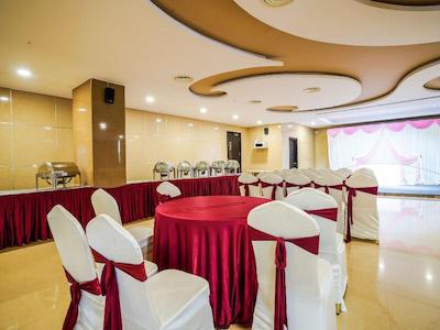 کپیتال او 23502 هتل میلنیوم گرند