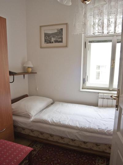 ایئا آپارتما ان وای موزارت