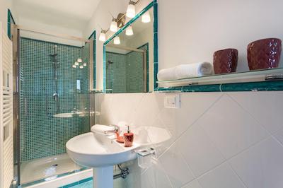 رزیدنسا دی ایپوکا گالریا ال آکادمیا