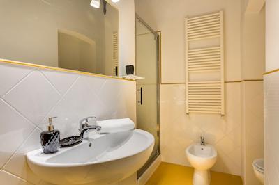 رزیدنسا دی ایپوکا گالریا ال آکادمیا