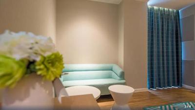 بوک دومان هتل ( گوآنگسی یونیورسیتی)