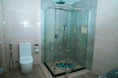 تیفانی دیاموند هتلز ماکونگانیا