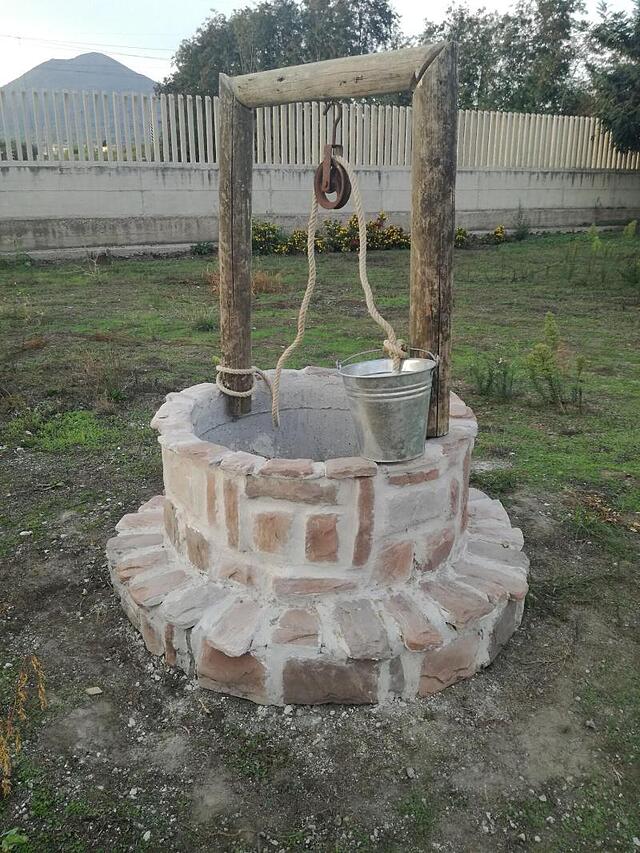 بی بی پومپیلوگ