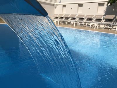 هتل اسمرالدو