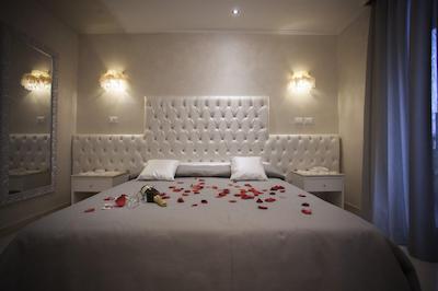 هتل اسمرالدو