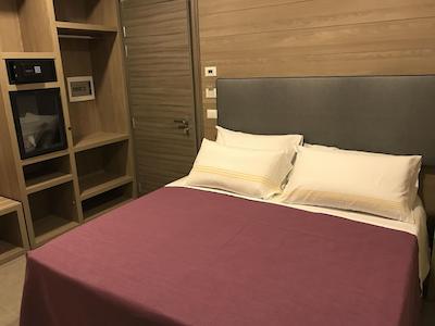 هتل اسمرالدو