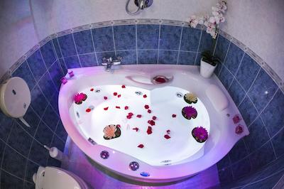 هتل اسمرالدو