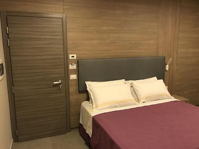 هتل اسمرالدو