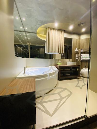 هتل اسمرالدو