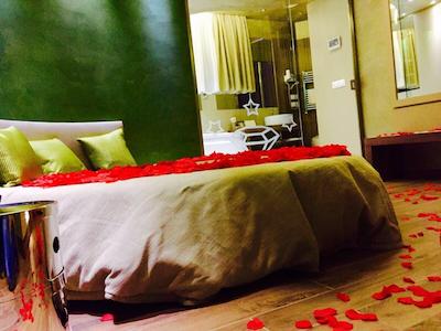 هتل اسمرالدو