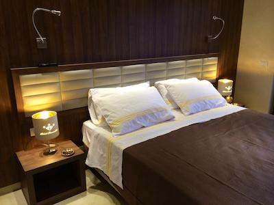 هتل اسمرالدو