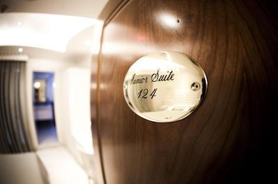 هتل اسمرالدو