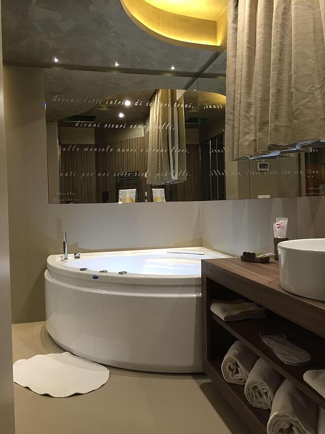 هتل اسمرالدو