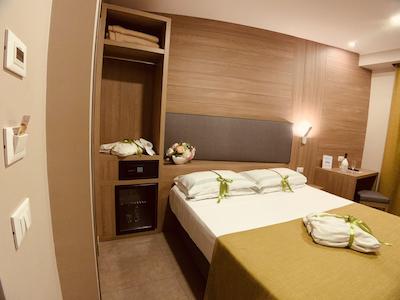 هتل اسمرالدو