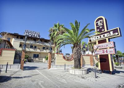 هتل اسمرالدو