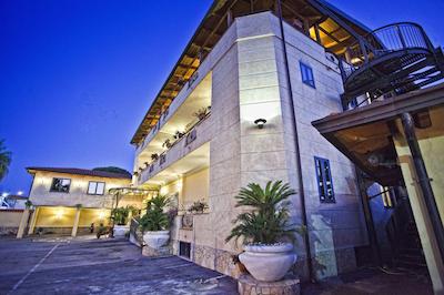 هتل اسمرالدو