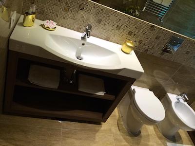 هتل اسمرالدو